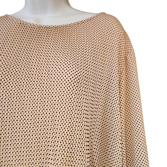 Adrianna Papel 1XL Polka Dot Pleated Blush And Black Blouse - Picture 2 of 5